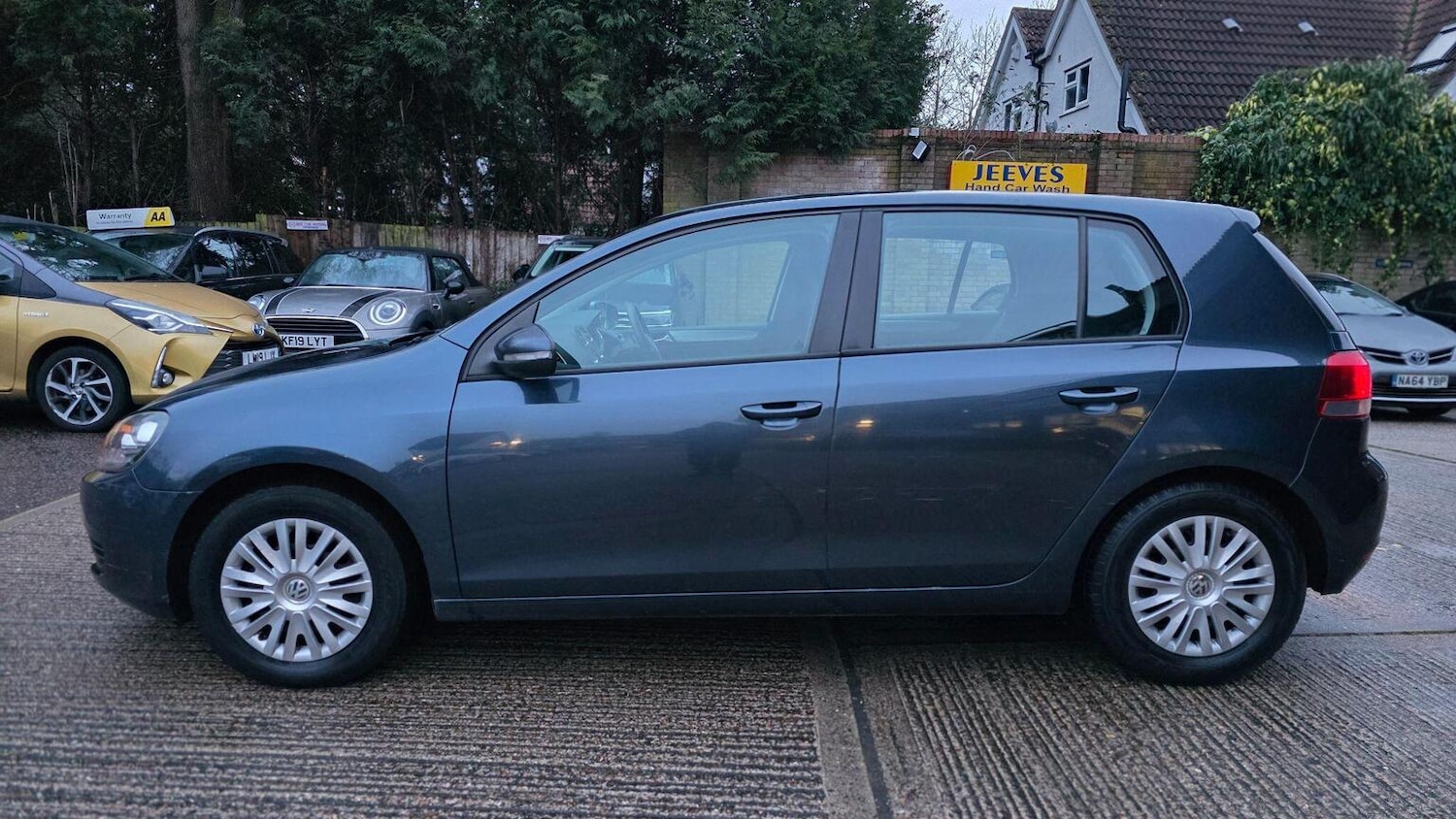 Used Volkswagen Golf 2010 for sale - 77516074: Photo 9