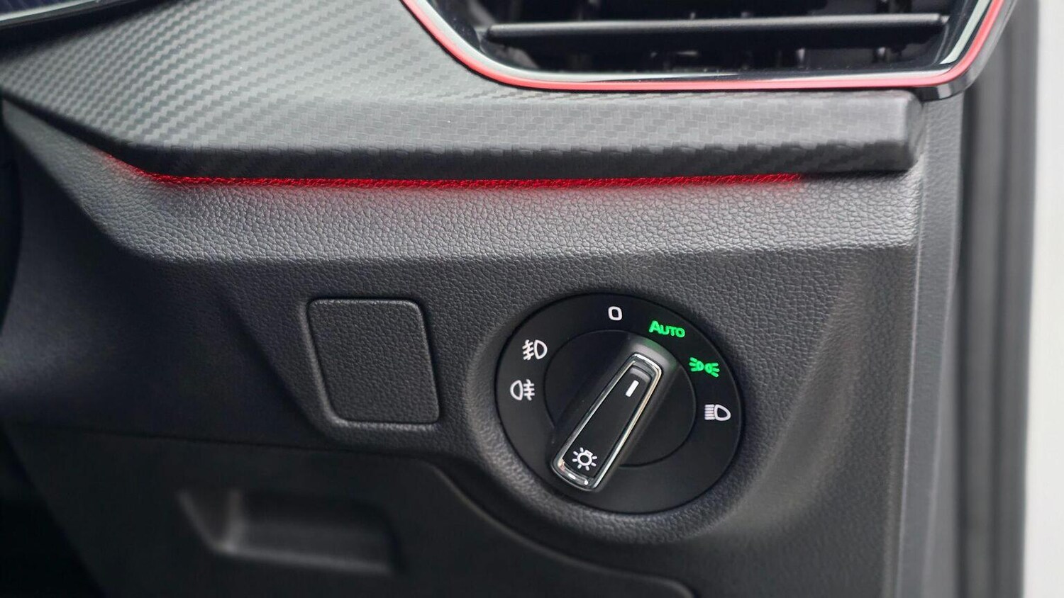 Used Skoda Kamiq 2024 for sale - 77915685: Photo 37