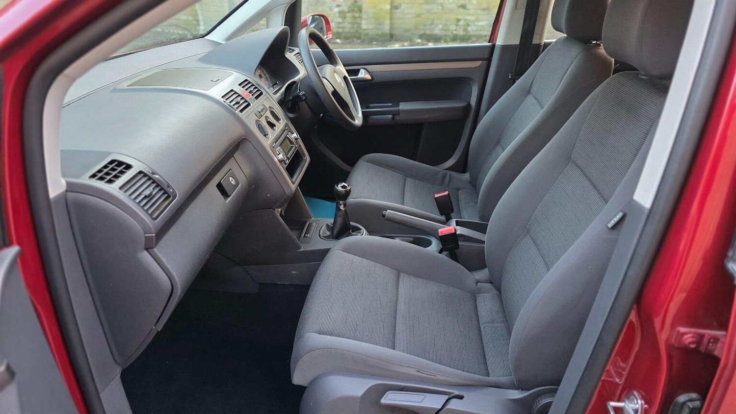 Used Volkswagen Touran 2009 for sale - 77774785: Photo 11