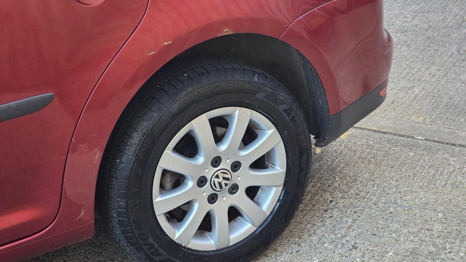 Used Volkswagen Touran 2009 for sale - 77774785: Photo 57