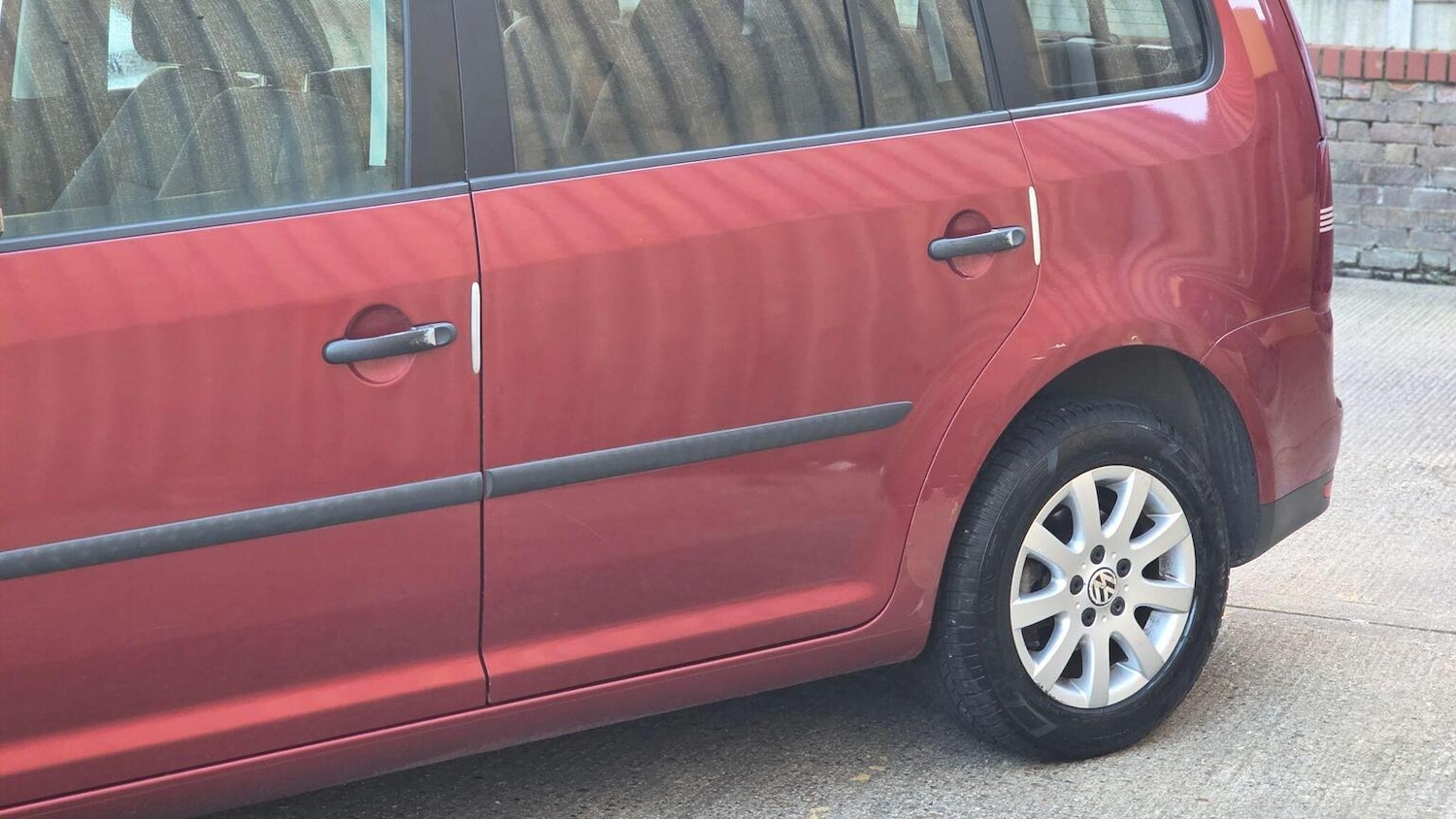 Used Volkswagen Touran 2009 for sale - 77774785: Photo 61