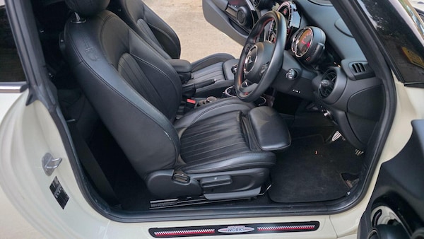 Used MINI Hatch 2016 for sale - 76030603: Photo 31