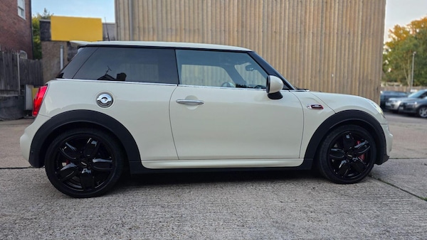 Used MINI Hatch 2016 for sale - 76030603: Photo 3
