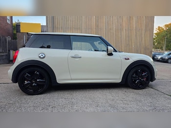 Used MINI Hatch 2016 for sale - 76030603: Photo 3