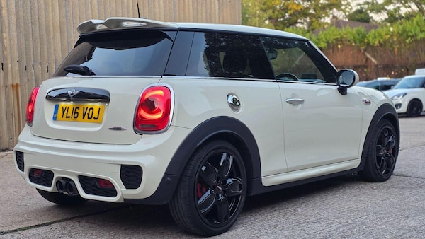 Used MINI Hatch 2016 for sale - 76030603: Photo 4