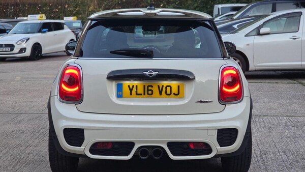 Used MINI Hatch 2016 for sale - 76030603: Photo 5
