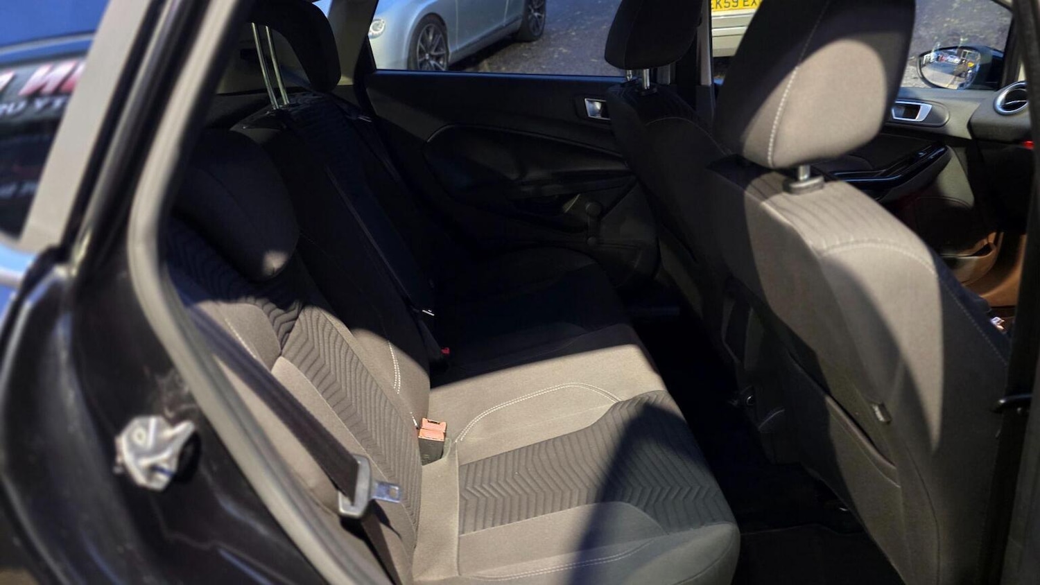 Used Ford Fiesta 2015 for sale - 76430896: Photo 23