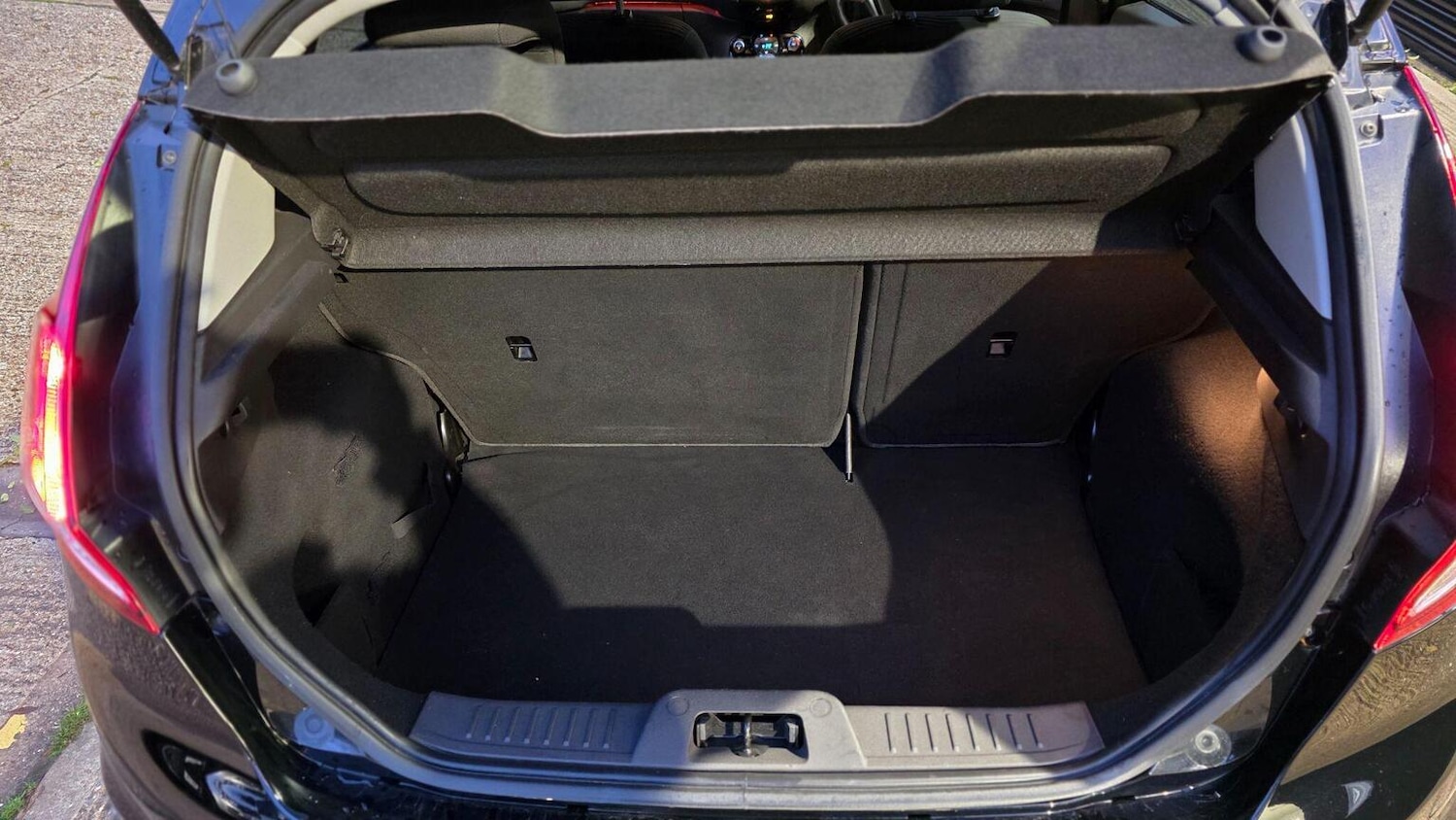 Used Ford Fiesta 2015 for sale - 76430896: Photo 24