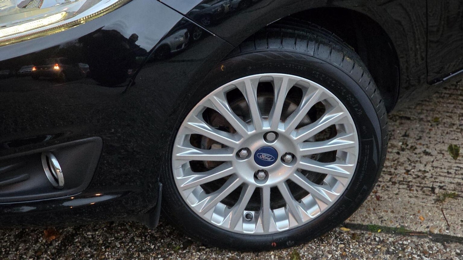 Used Ford Fiesta 2015 for sale - 76430896: Photo 33