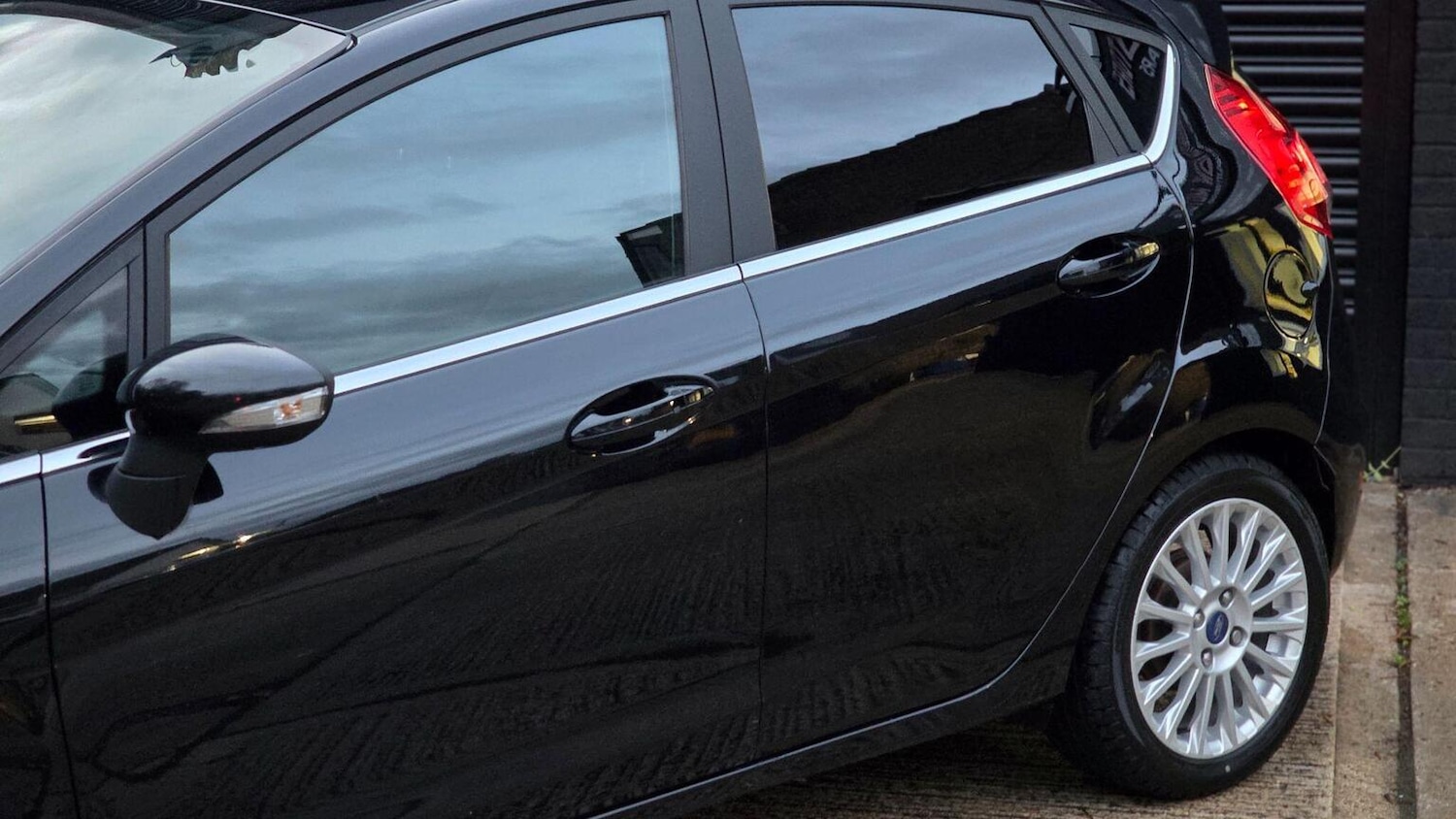 Used Ford Fiesta 2015 for sale - 76430896: Photo 35