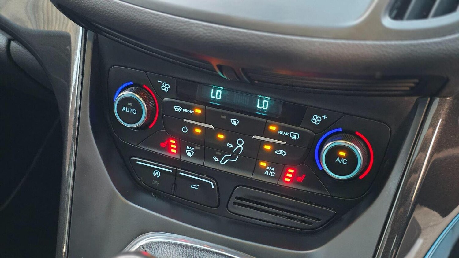 Used Ford Kuga 2017 for sale - 78139404: Photo 22