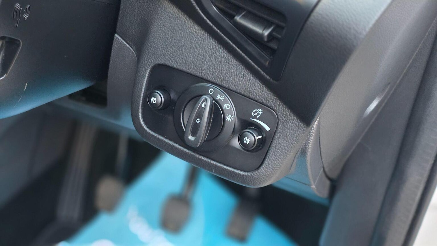 Used Ford Kuga 2017 for sale - 78139404: Photo 28