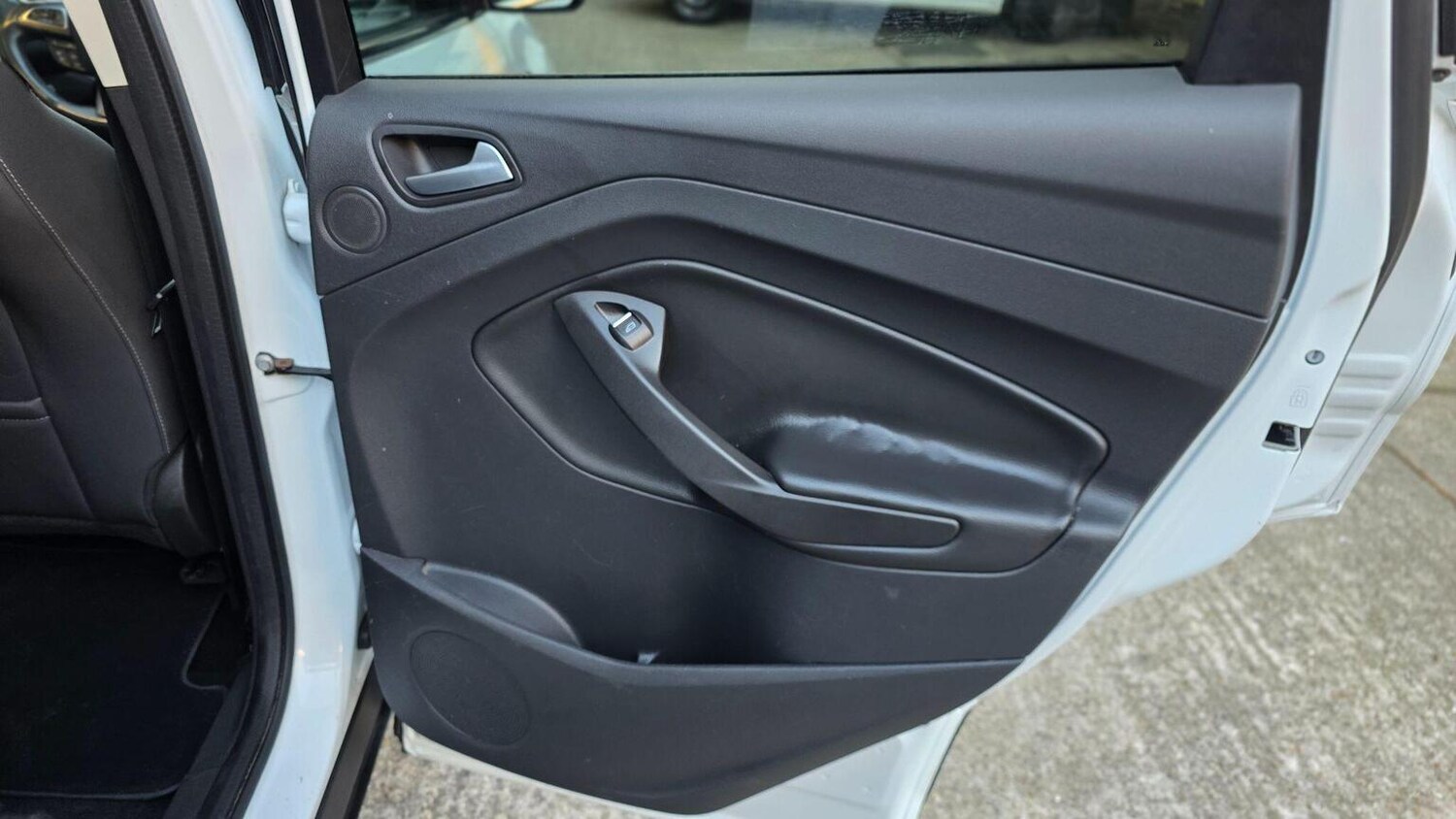 Used Ford Kuga 2017 for sale - 78139404: Photo 40