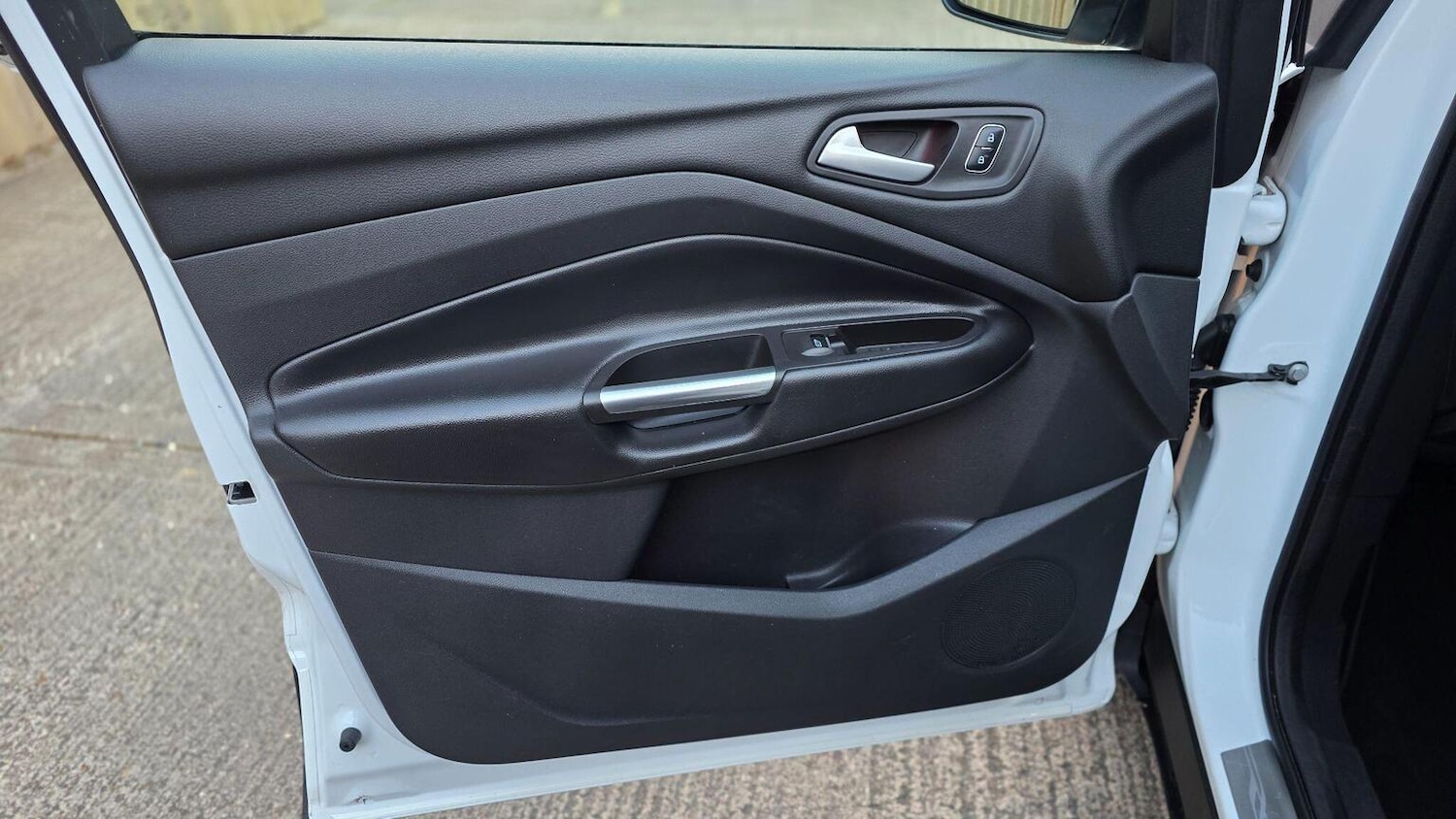 Used Ford Kuga 2017 for sale - 78139404: Photo 49