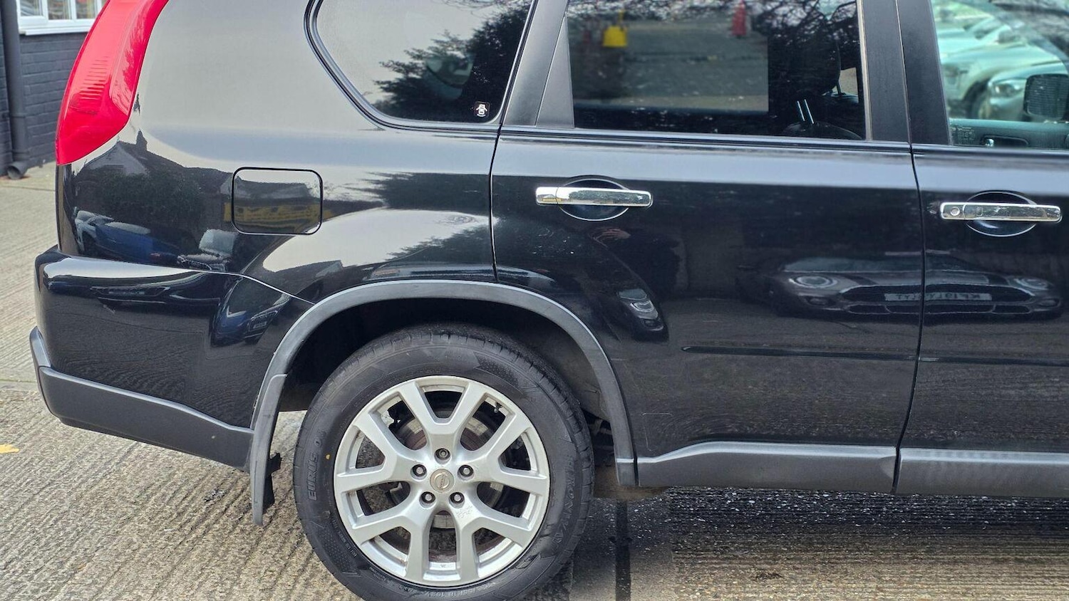 Used Nissan X-Trail 2011 for sale - 77635329: Photo 51