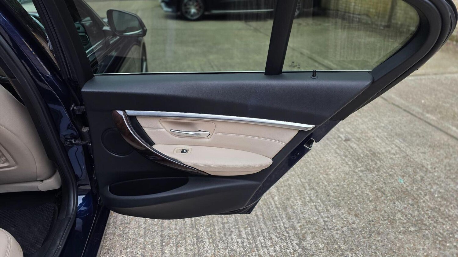 Used BMW 3 Series 2017 for sale - 78139405: Photo 33