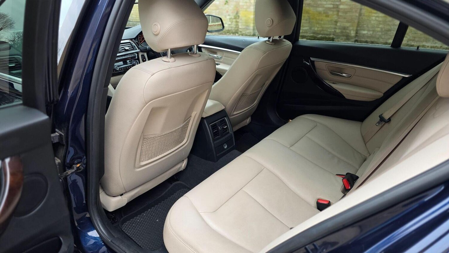 Used BMW 3 Series 2017 for sale - 78139405: Photo 36