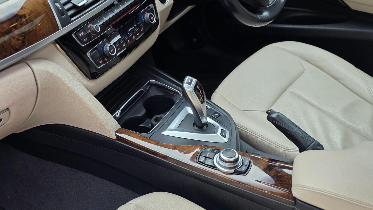 Used BMW 3 Series 2017 for sale - 78139405: Photo 39