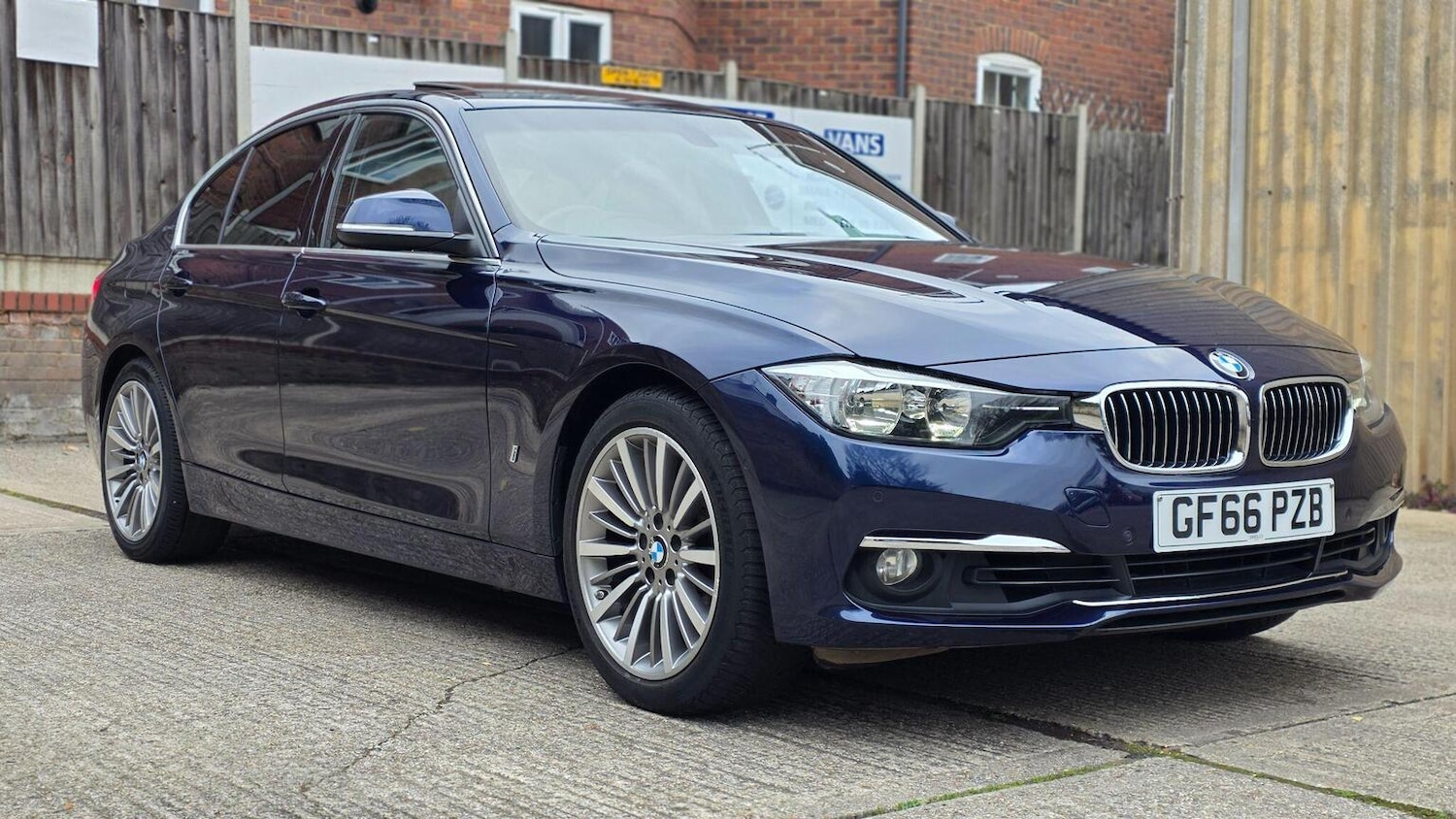 Used BMW 3 Series 2017 for sale - 78139405: Photo 4