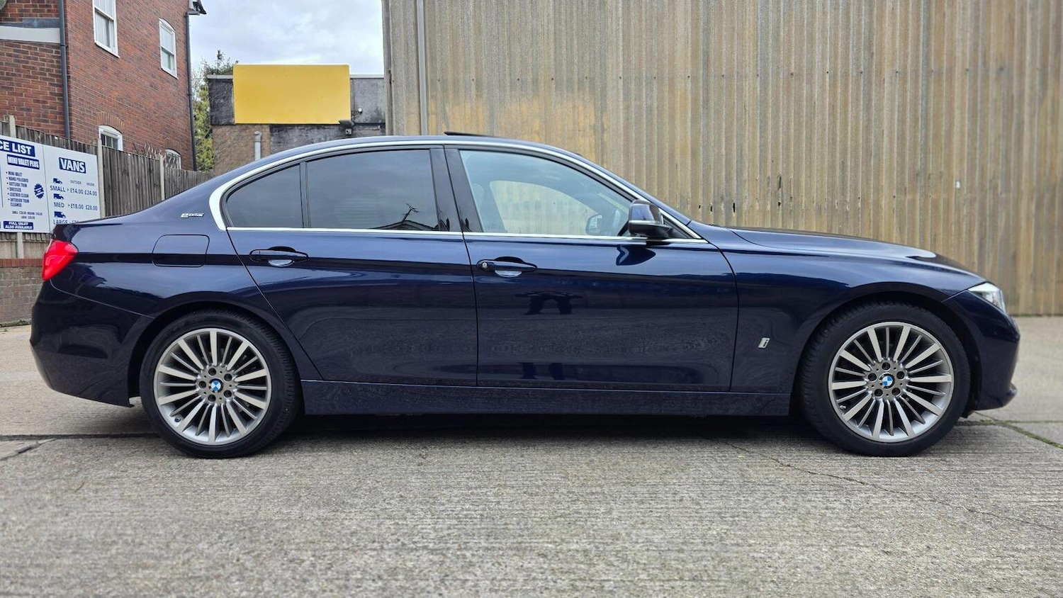 Used BMW 3 Series 2017 for sale - 78139405: Photo 5