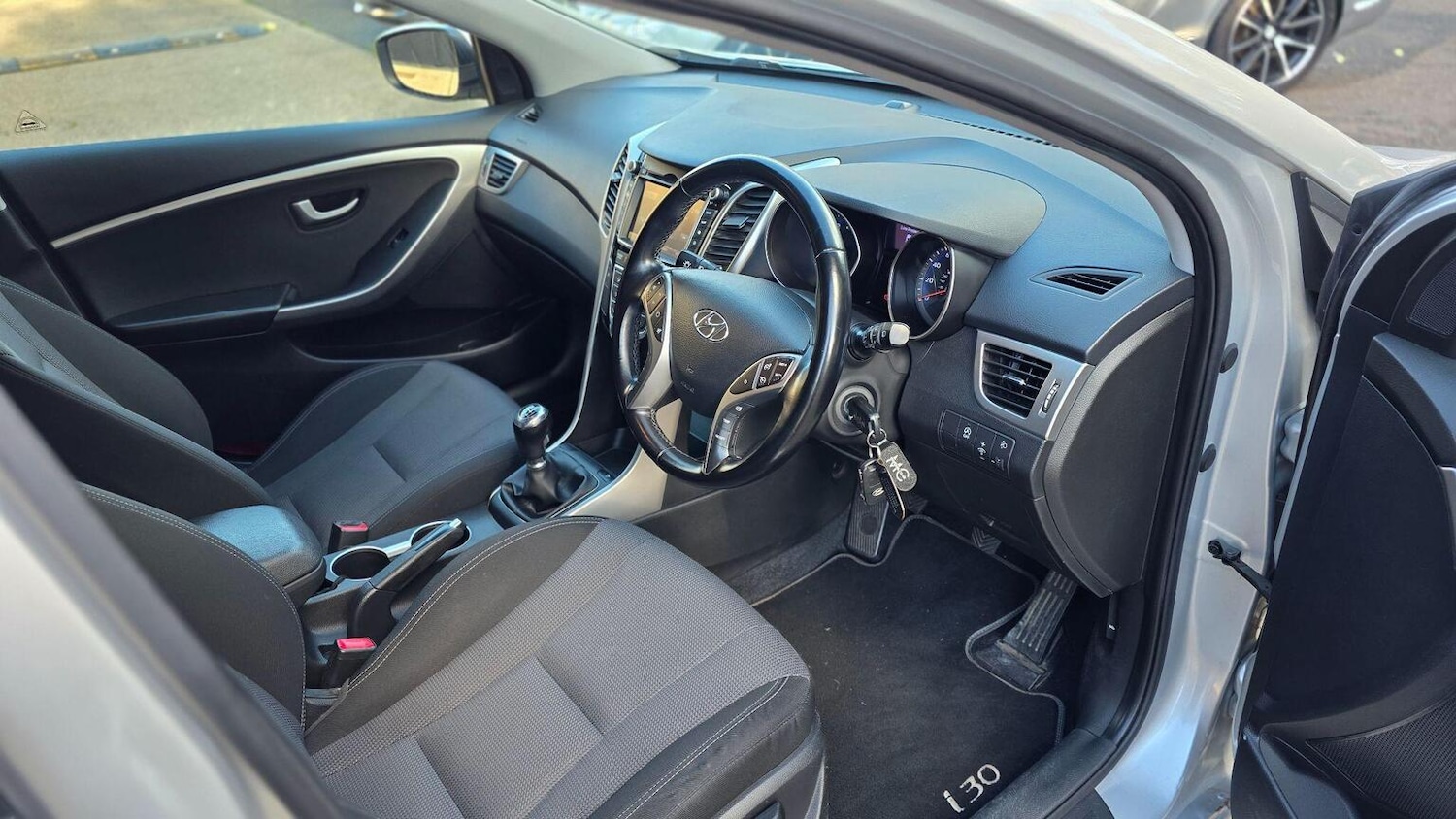 Used Hyundai i30 2016 for sale - 76461562: Photo 13