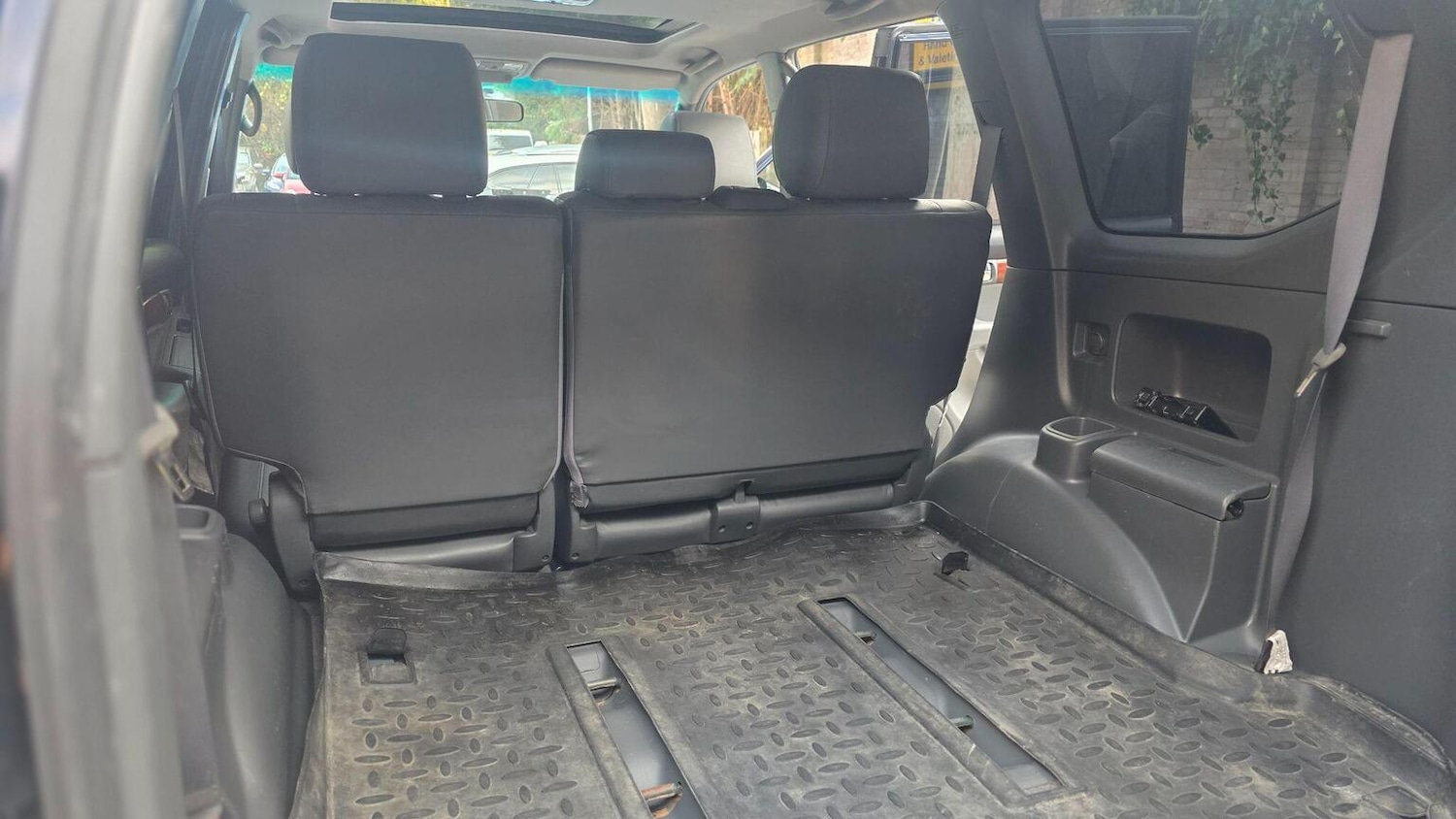 Used Toyota Land Cruiser 2006 for sale - 76793904: Photo 15