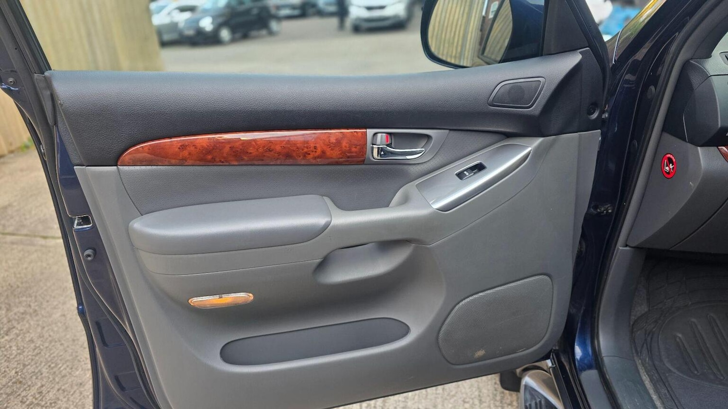 Used Toyota Land Cruiser 2006 for sale - 76793904: Photo 26