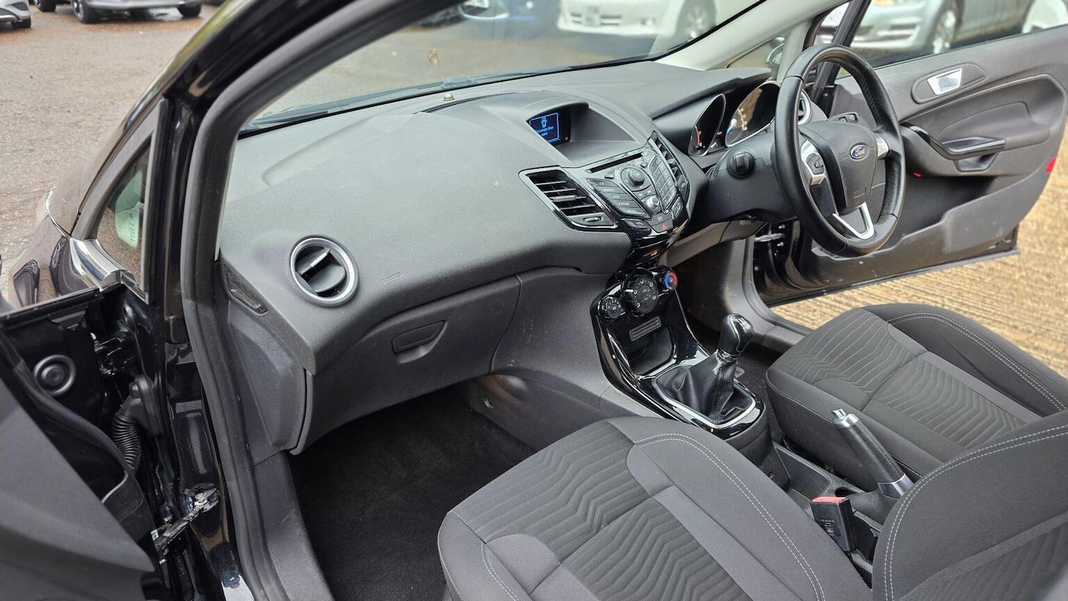 Used Ford Fiesta 2013 for sale - 77179752: Photo 24