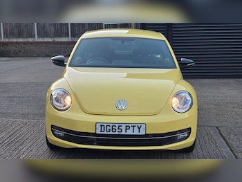 Used Volkswagen Beetle 2015 for sale - 77707215: Photo