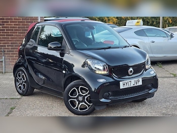 Used smart fortwo 2017 for sale - 75664382: Photo