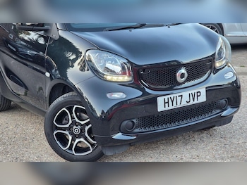 Used smart fortwo 2017 for sale - 75664382: Photo