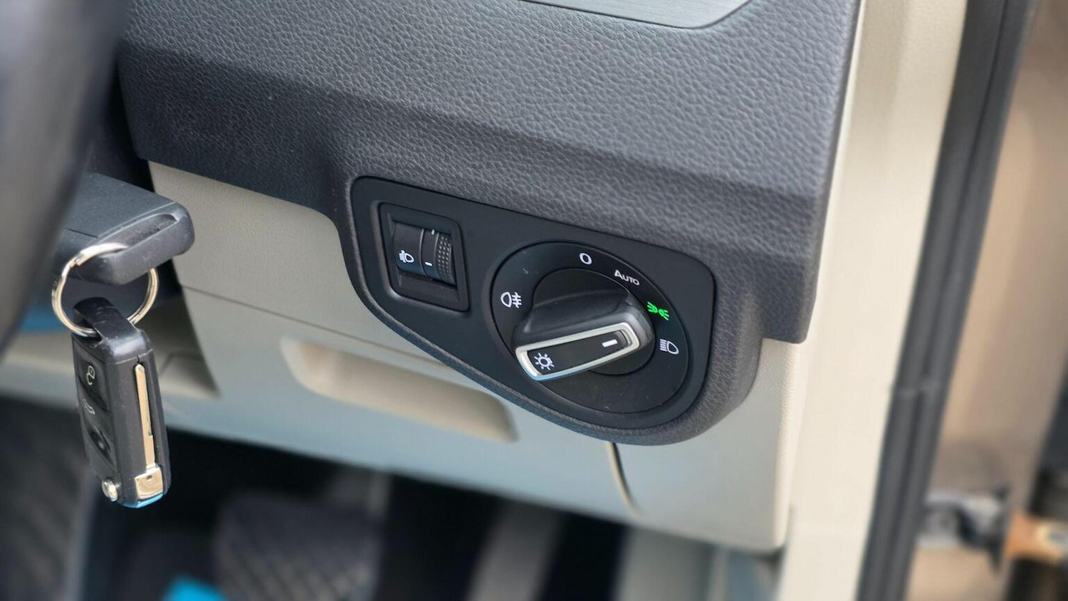 Used Volkswagen Golf SV 2014 for sale - 78064179: Photo 30