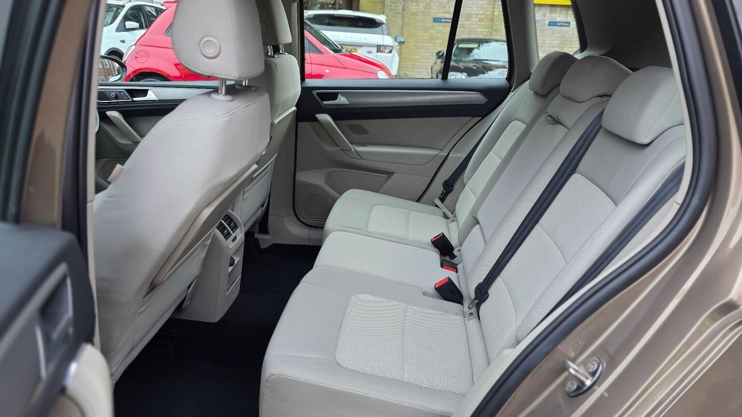 Used Volkswagen Golf SV 2014 for sale - 78064179: Photo 43