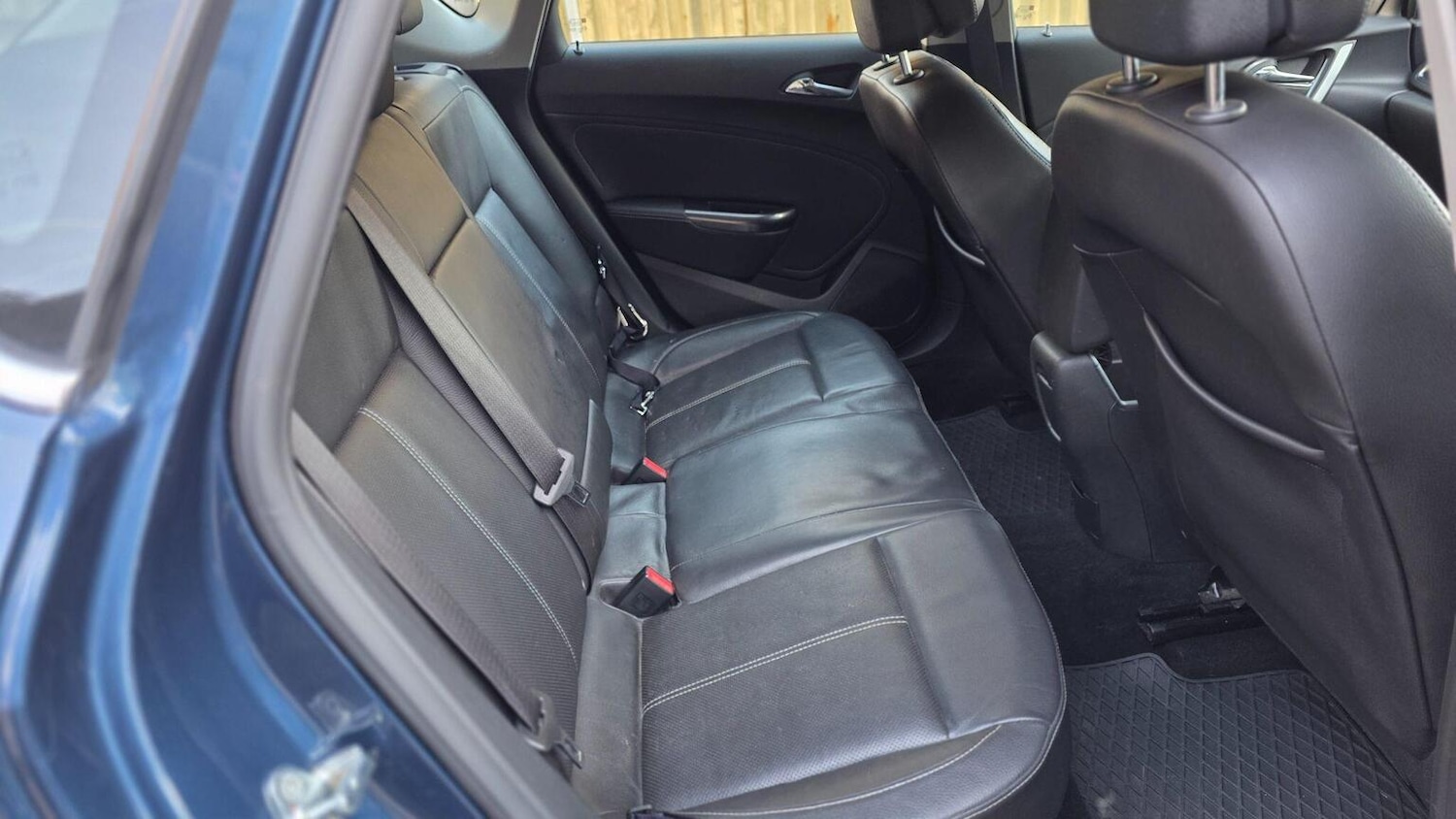 Used Vauxhall Astra 2011 for sale - 77001549: Photo 34