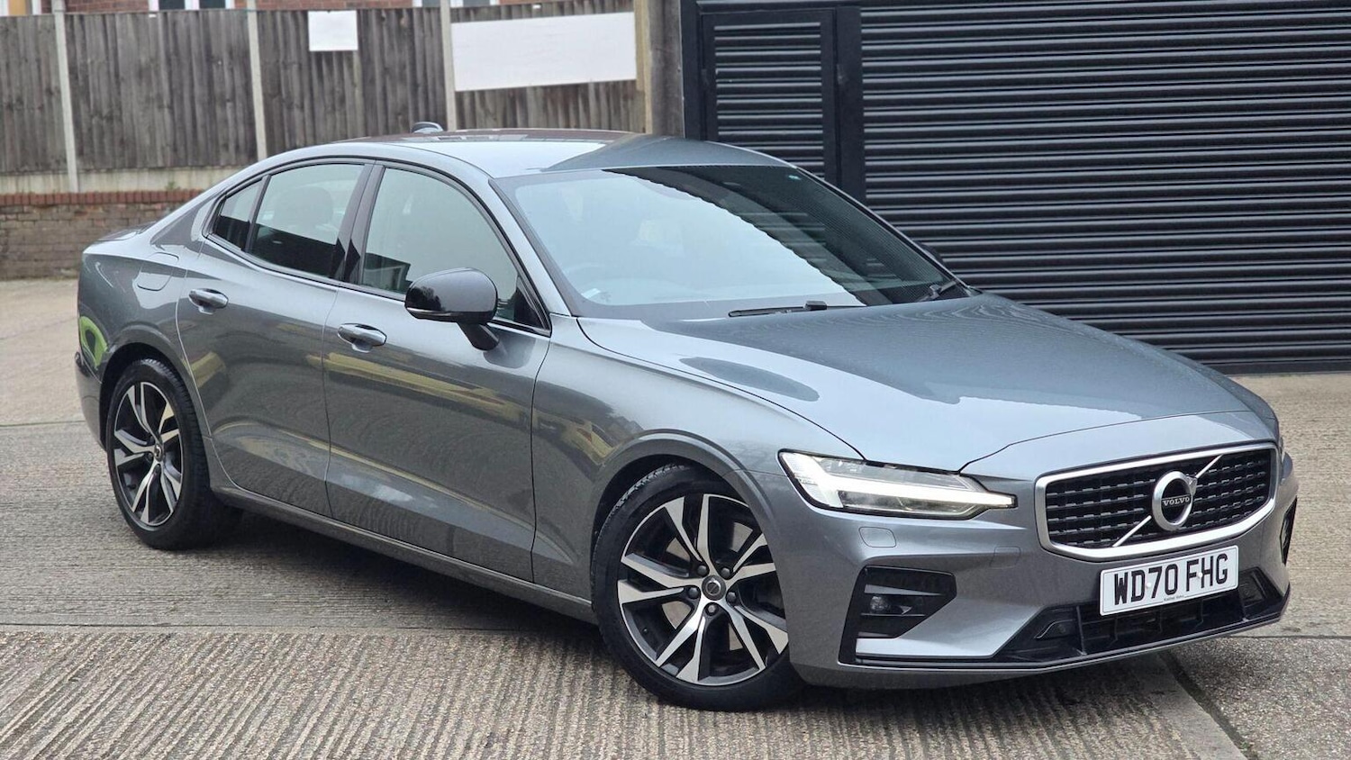 Used Volvo S60 2020 for sale - 77906550: Photo 2