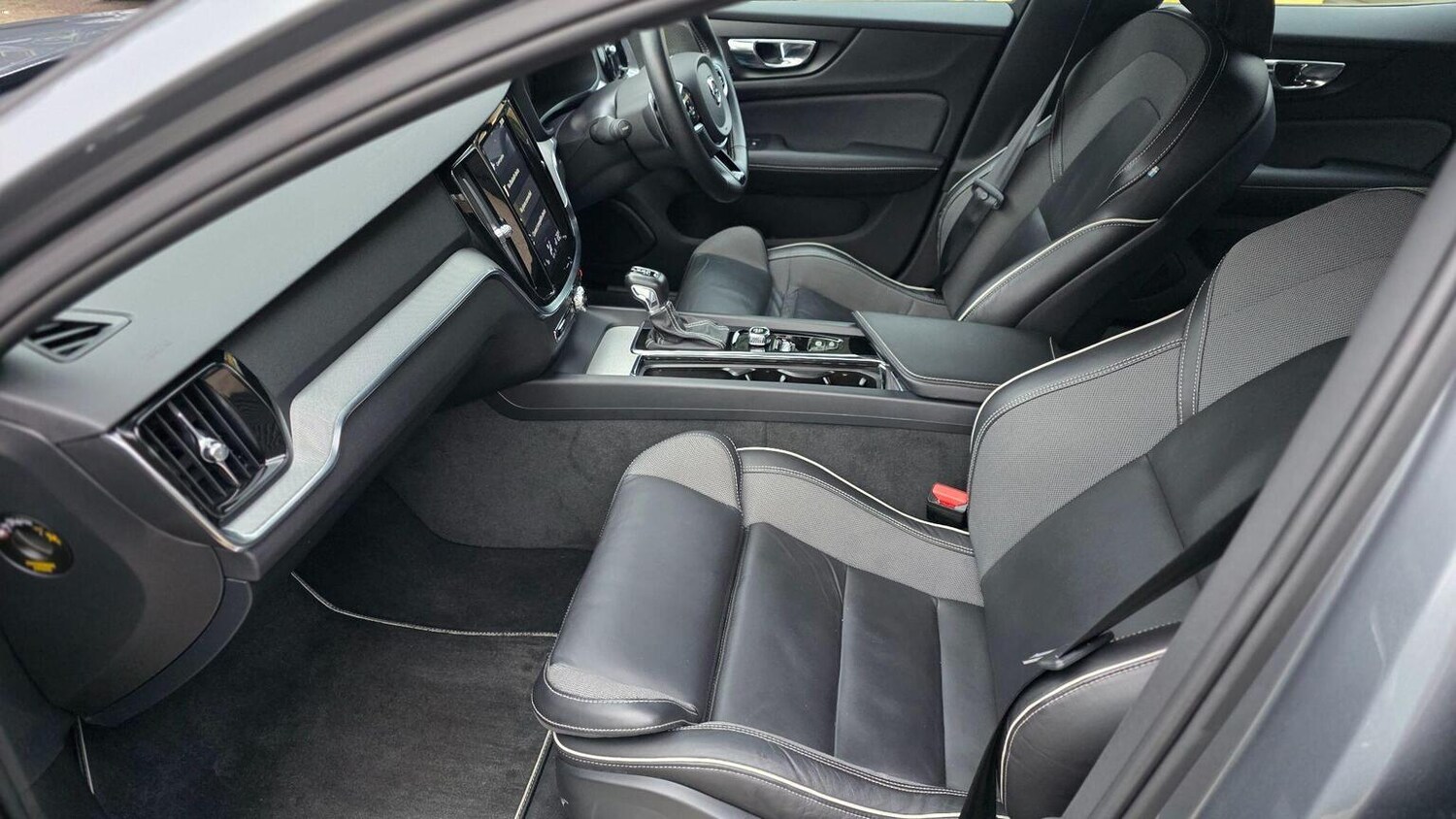 Used Volvo S60 2020 for sale - 77906550: Photo 47