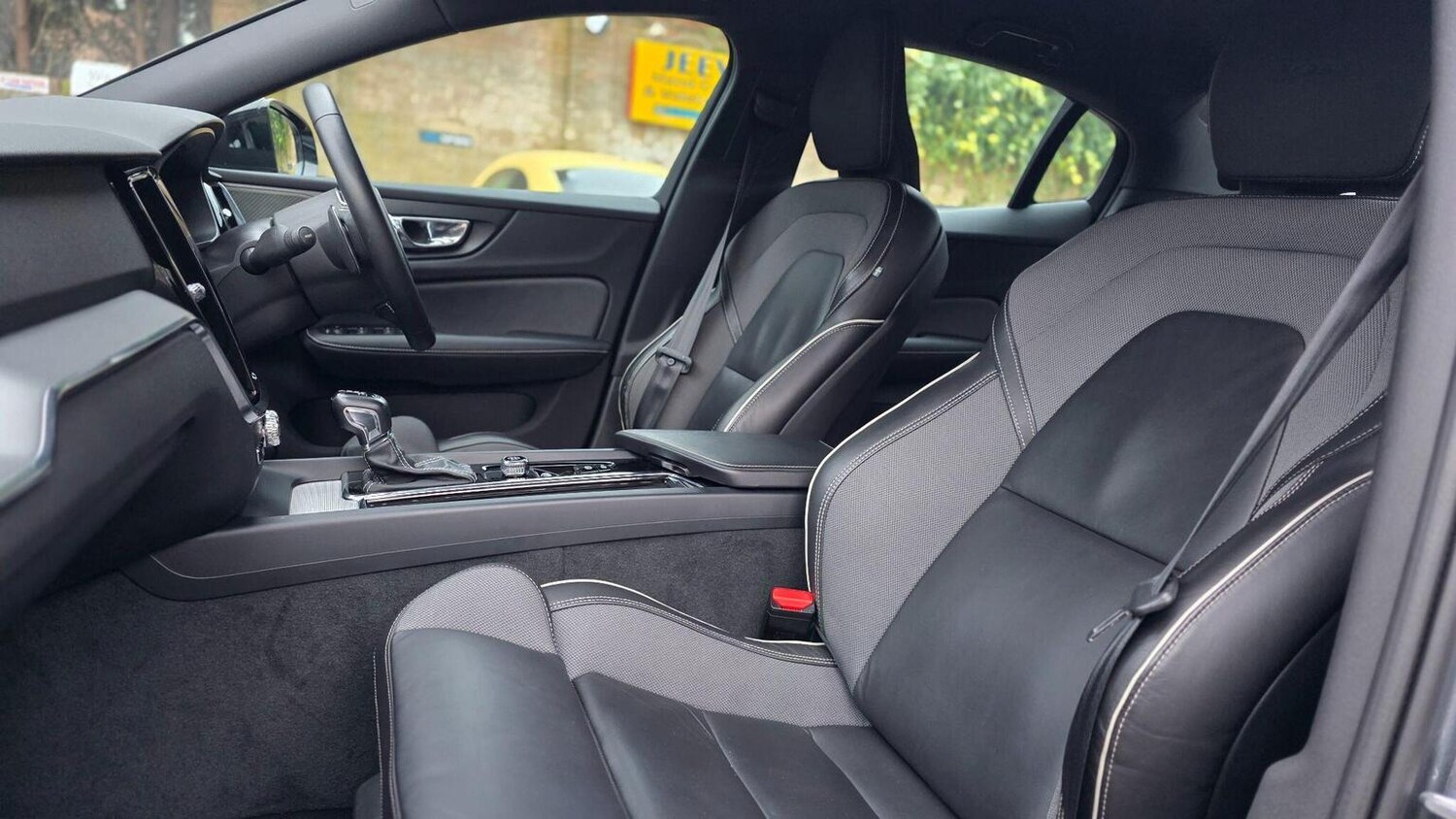 Used Volvo S60 2020 for sale - 77906550: Photo 48