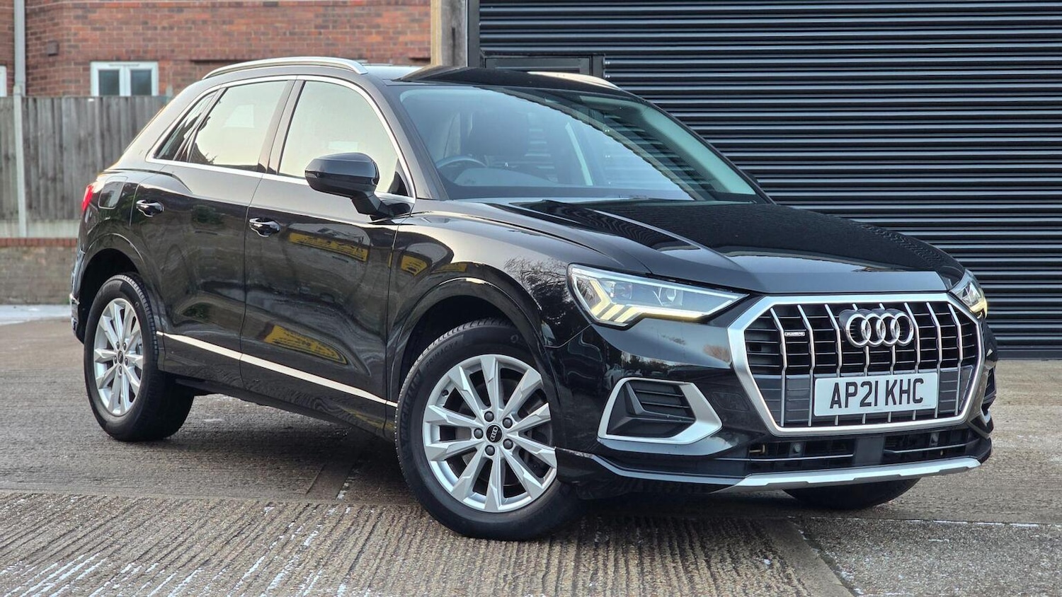 Used Audi Q3 2021 for sale - 77113111: Photo 1