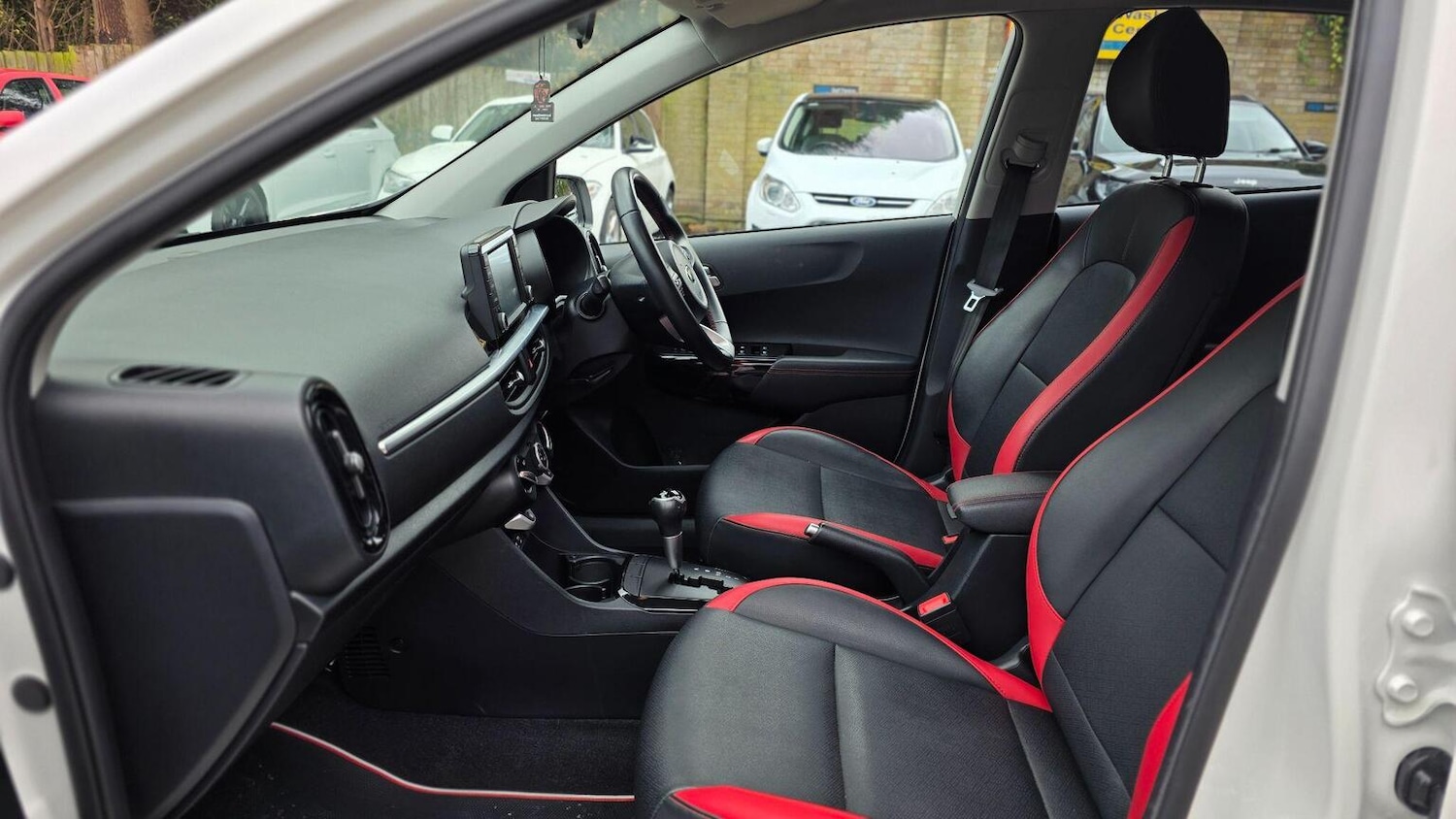 Used Kia Picanto 2023 for sale - 76858894: Photo 11