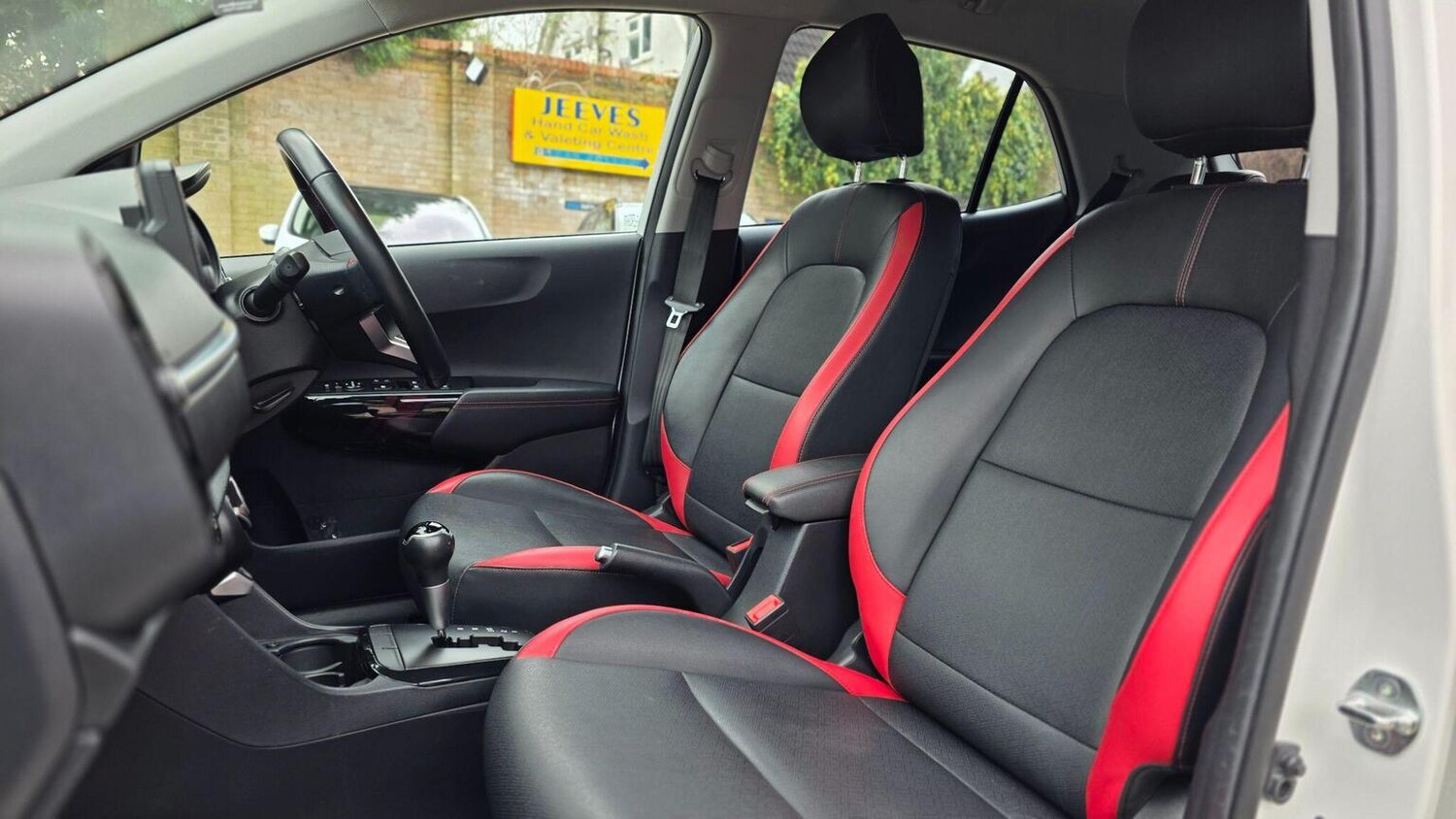 Used Kia Picanto 2023 for sale - 76858894: Photo 35