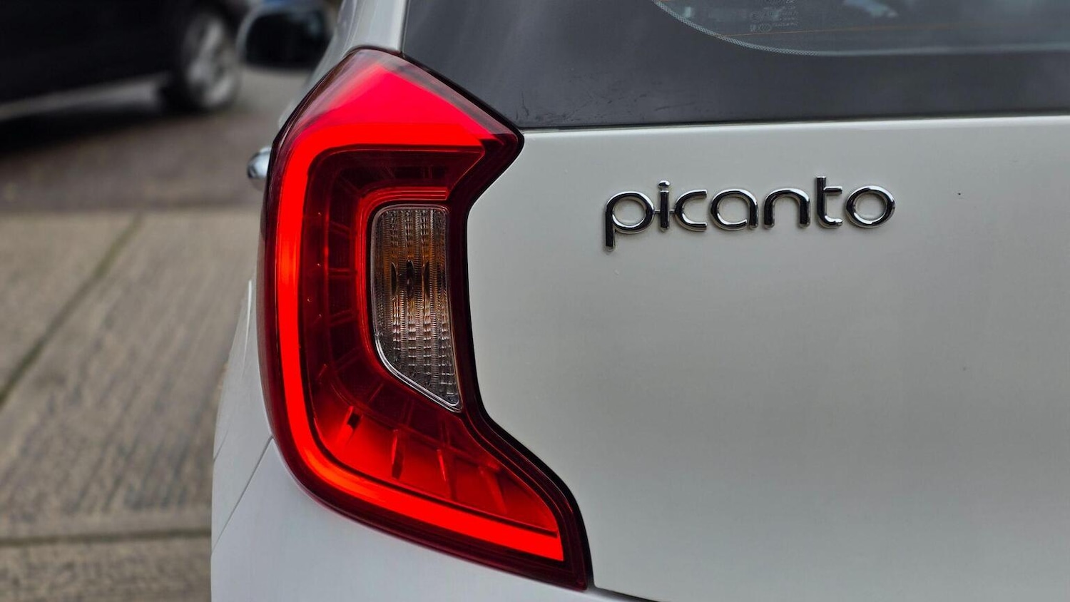 Used Kia Picanto 2023 for sale - 76858894: Photo 40