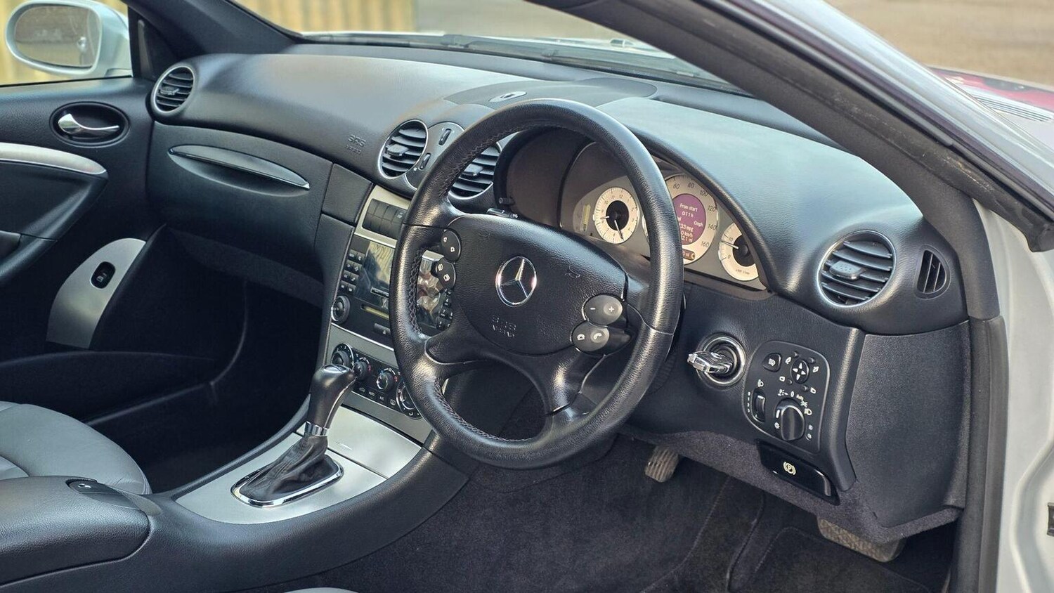 Used Mercedes-Benz CLK 2007 for sale - 78139398: Photo 26