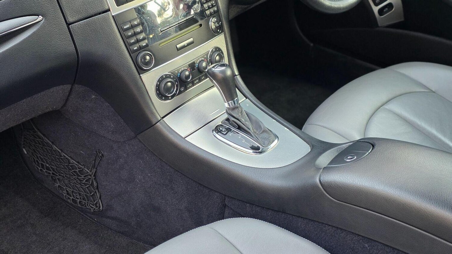 Used Mercedes-Benz CLK 2007 for sale - 78139398: Photo 34