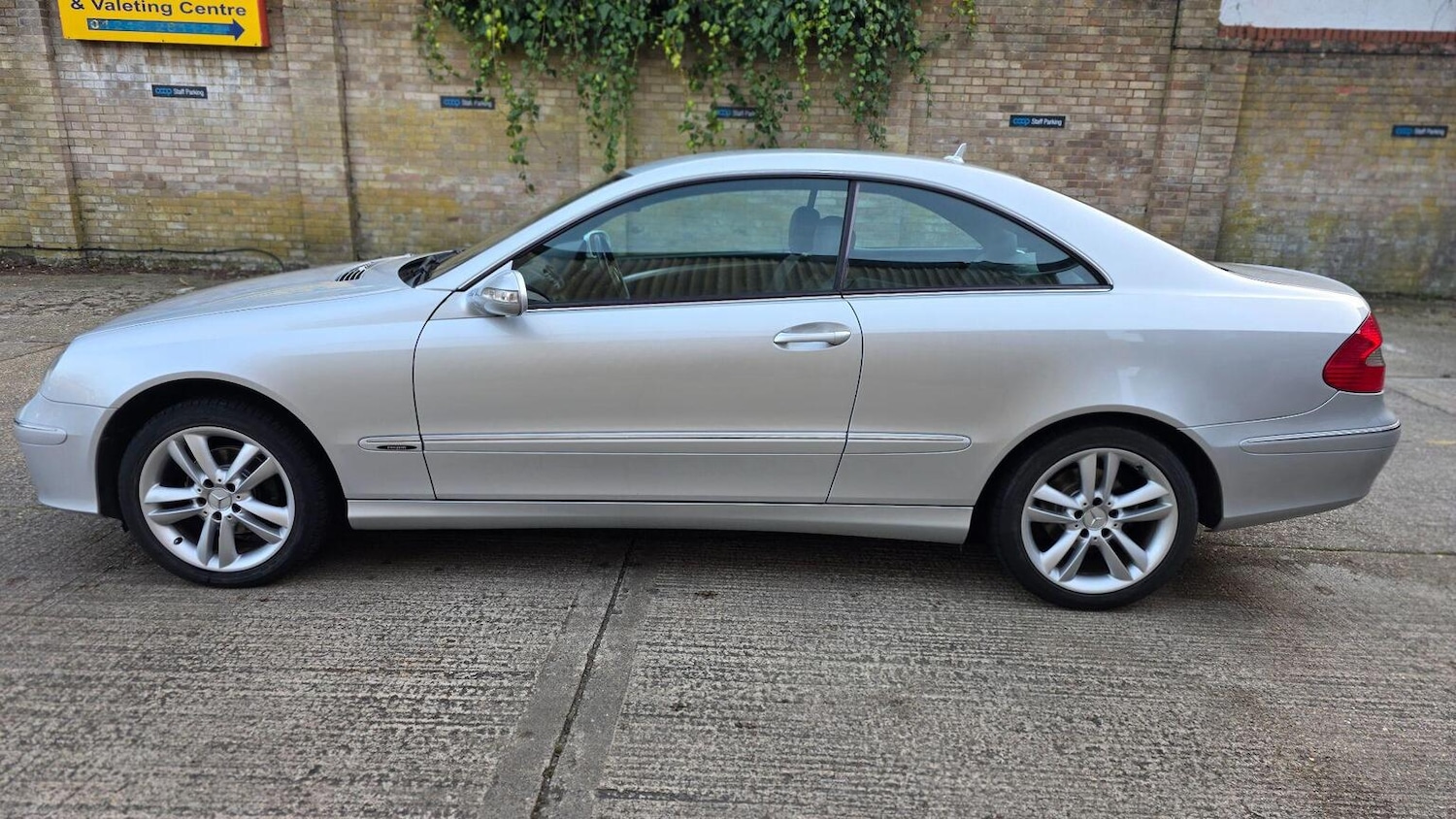 Used Mercedes-Benz CLK 2007 for sale - 78139398: Photo 9