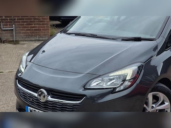 Used Vauxhall Corsa 2017 for sale - 76075982: Photo 2