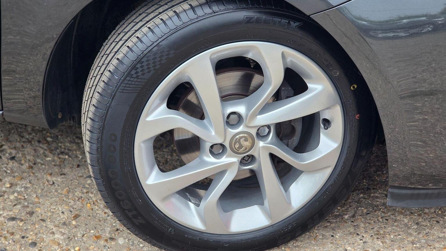 Used Vauxhall Corsa 2017 for sale - 76075982: Photo 51
