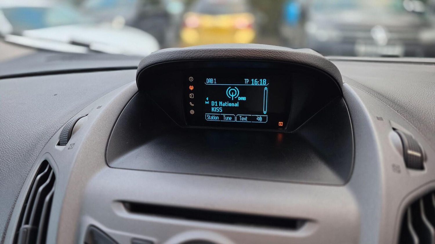 Used Ford Transit Courier 2018 for sale - 77459969: Photo 18