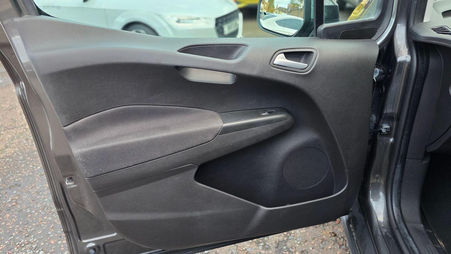 Used Ford Transit Courier 2018 for sale - 77459969: Photo 27