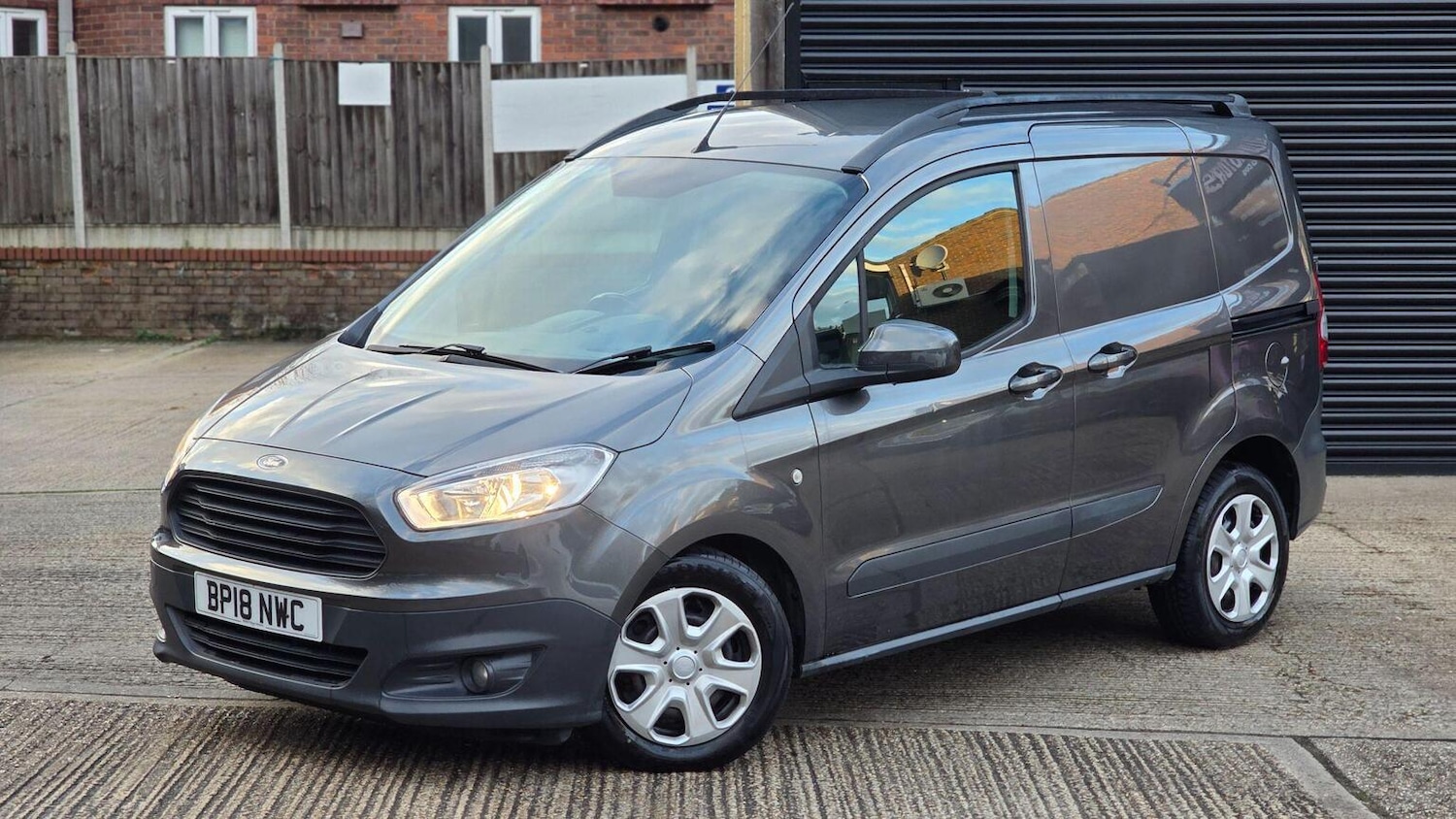 Used Ford Transit Courier 2018 for sale - 77459969: Photo 65
