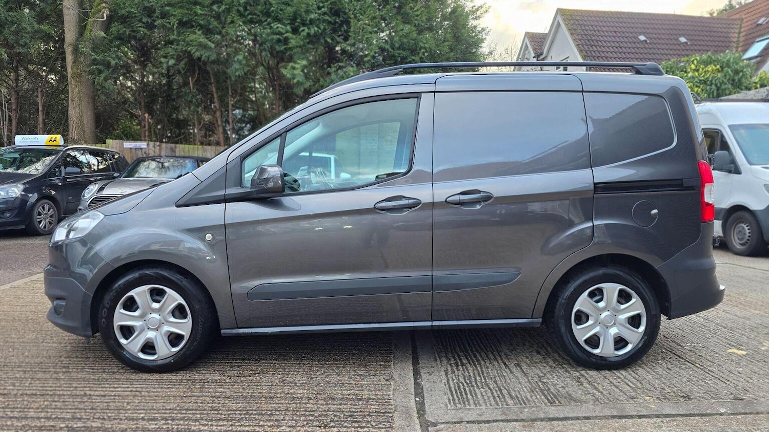 Used Ford Transit Courier 2018 for sale - 77459969: Photo 9